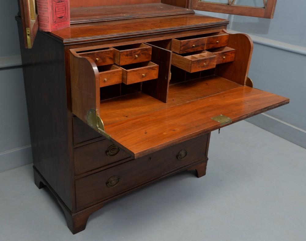 Quality George III Mahogany Bookcase Secretaire Desk View VI