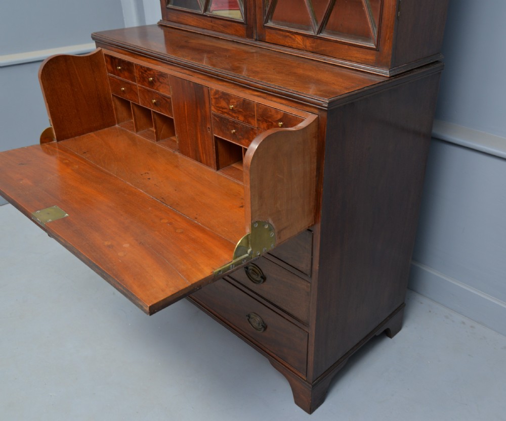 Quality George III Mahogany Bookcase Secretaire Desk View XII