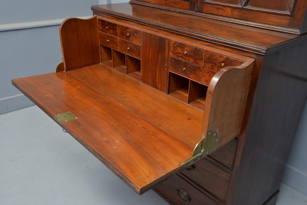 Quality George III Mahogany Bookcase Secretaire Desk View XIV
