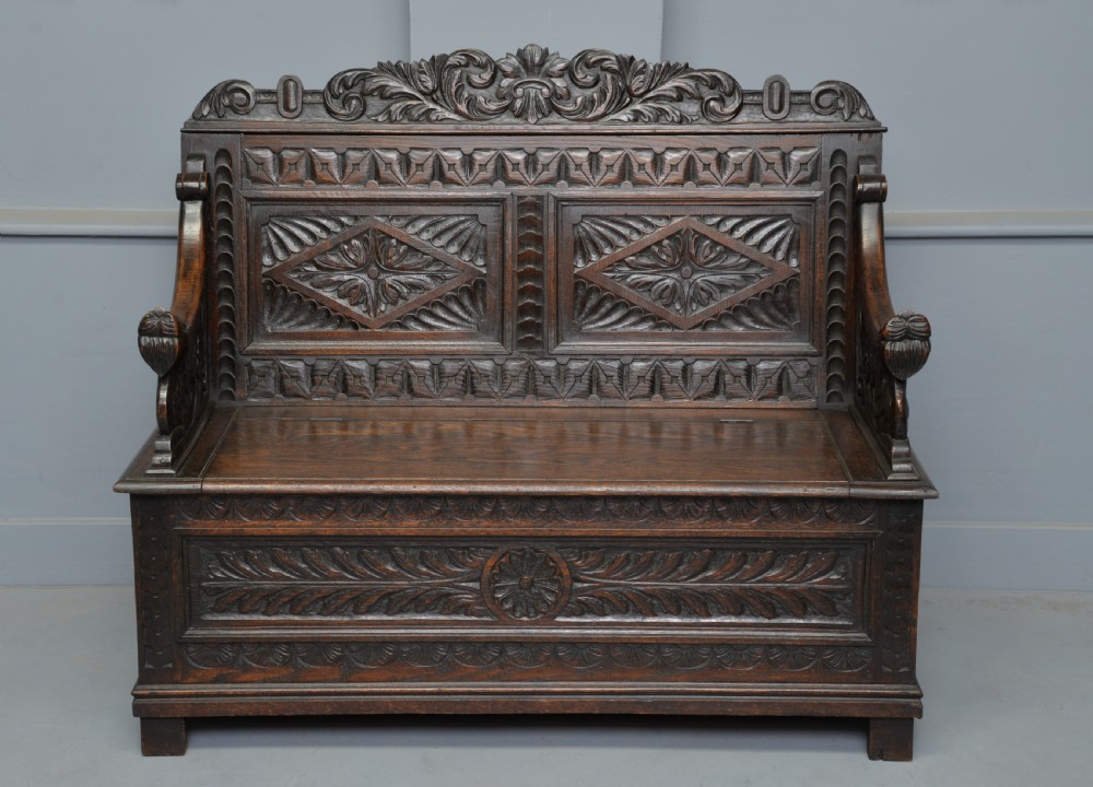 Charming Victorian Carved Oak Bench Settle View II