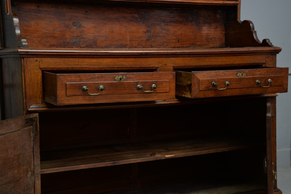  Georgian Solid Oak Dresser View XII