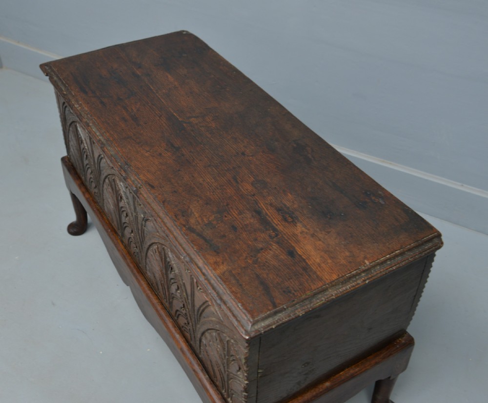Small Very Sweet 17th Century Carved Oak Coffer On Stand View VII
