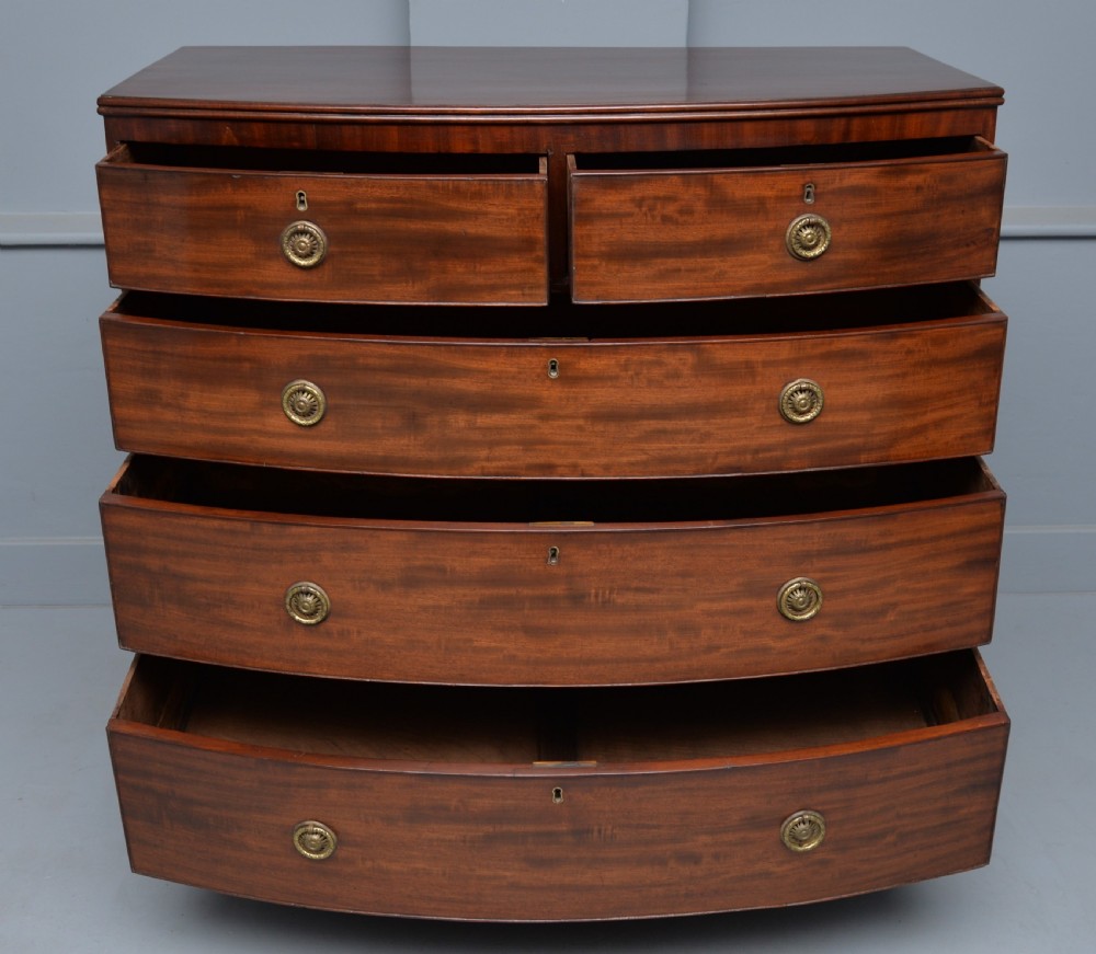 Elegant Georgian Mahogany Bow-Front Chest Of Drawers View III