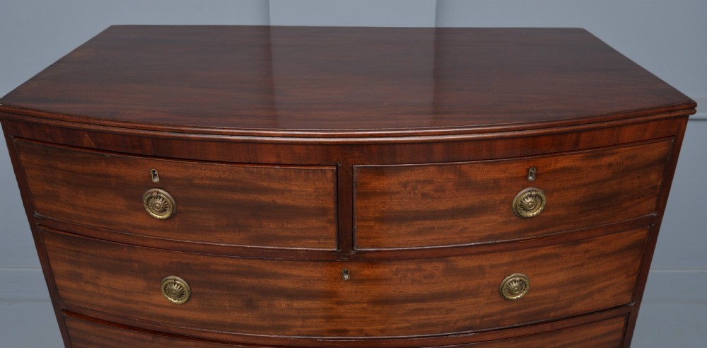 Elegant Georgian Mahogany Bow-Front Chest Of Drawers View IV