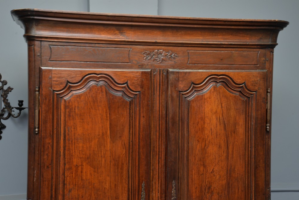 Very Sweet Small 18thc French Walnut Armoire  View X