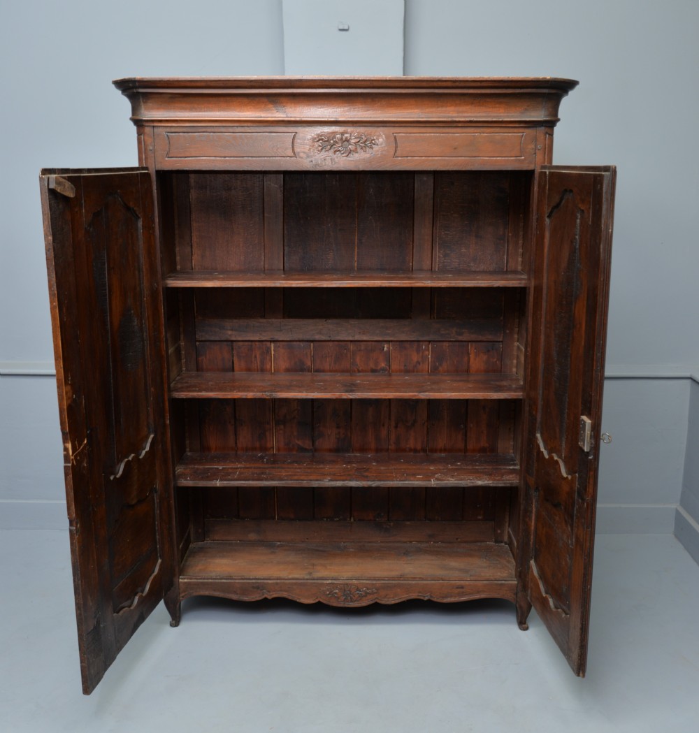Very Sweet Small 18thc French Walnut Armoire  View XV