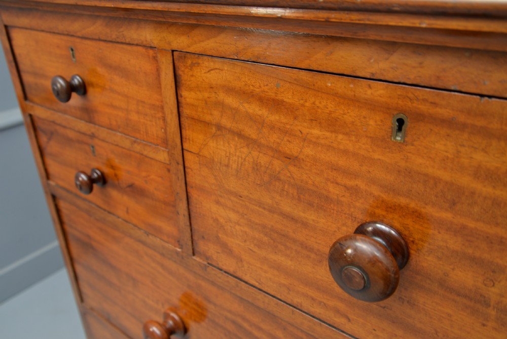Superb Quality Large Victorian Mahogany  Maple & Co Chest Of Drawers View IX