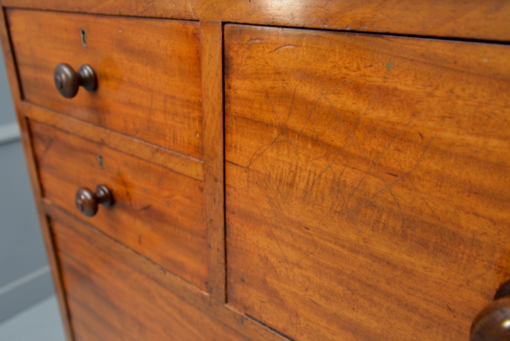 Superb Quality Large Victorian Mahogany  Maple & Co Chest Of Drawers View X