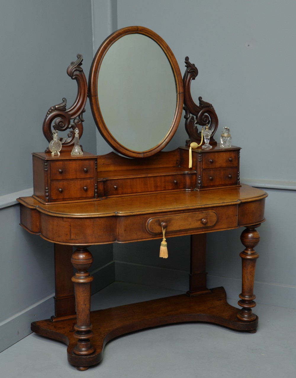 Victorian Mahogany Duchess Dressing Table View X