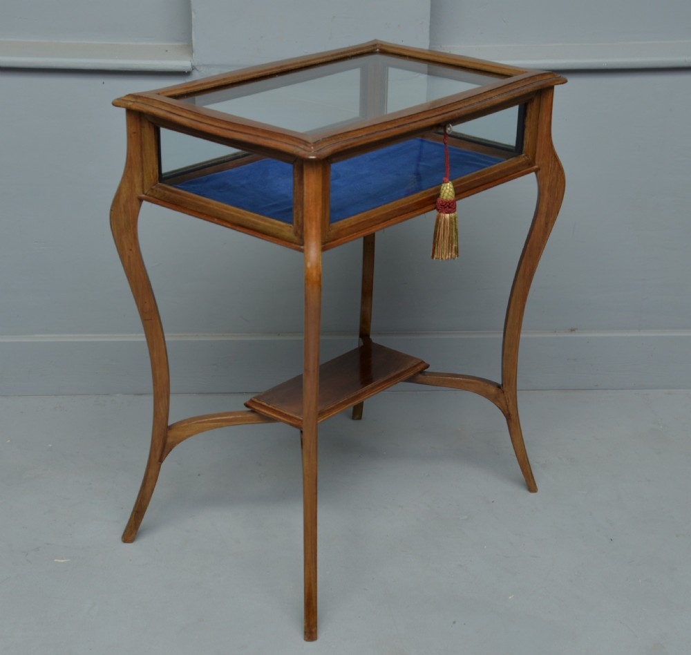 Pretty Edwardian Mahogany Bijouterie Trinket Display Table View VI