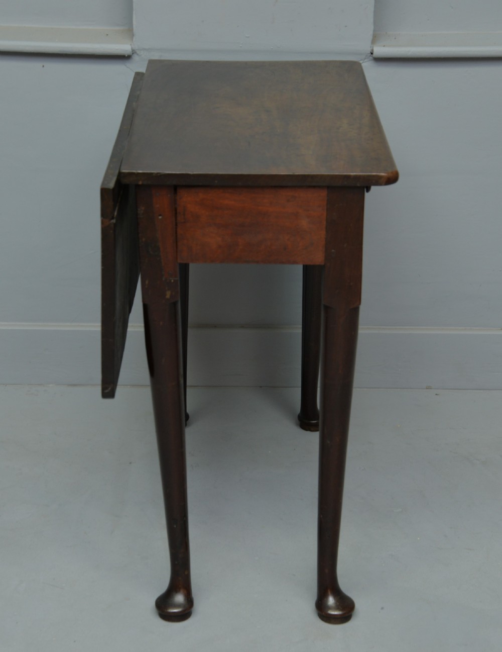 Unusual George III Cuban Mahogany Side Table View V