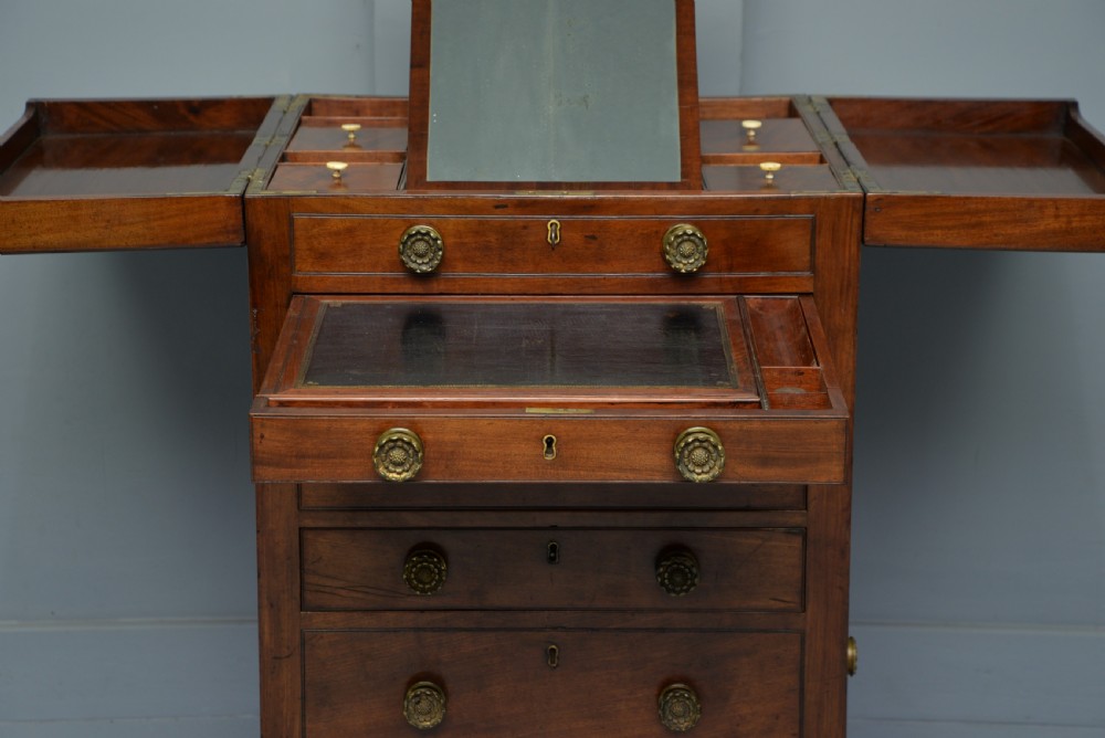 Unusual Georgian Mahogany Gentlemans Dressing Chest Secretaire View VII