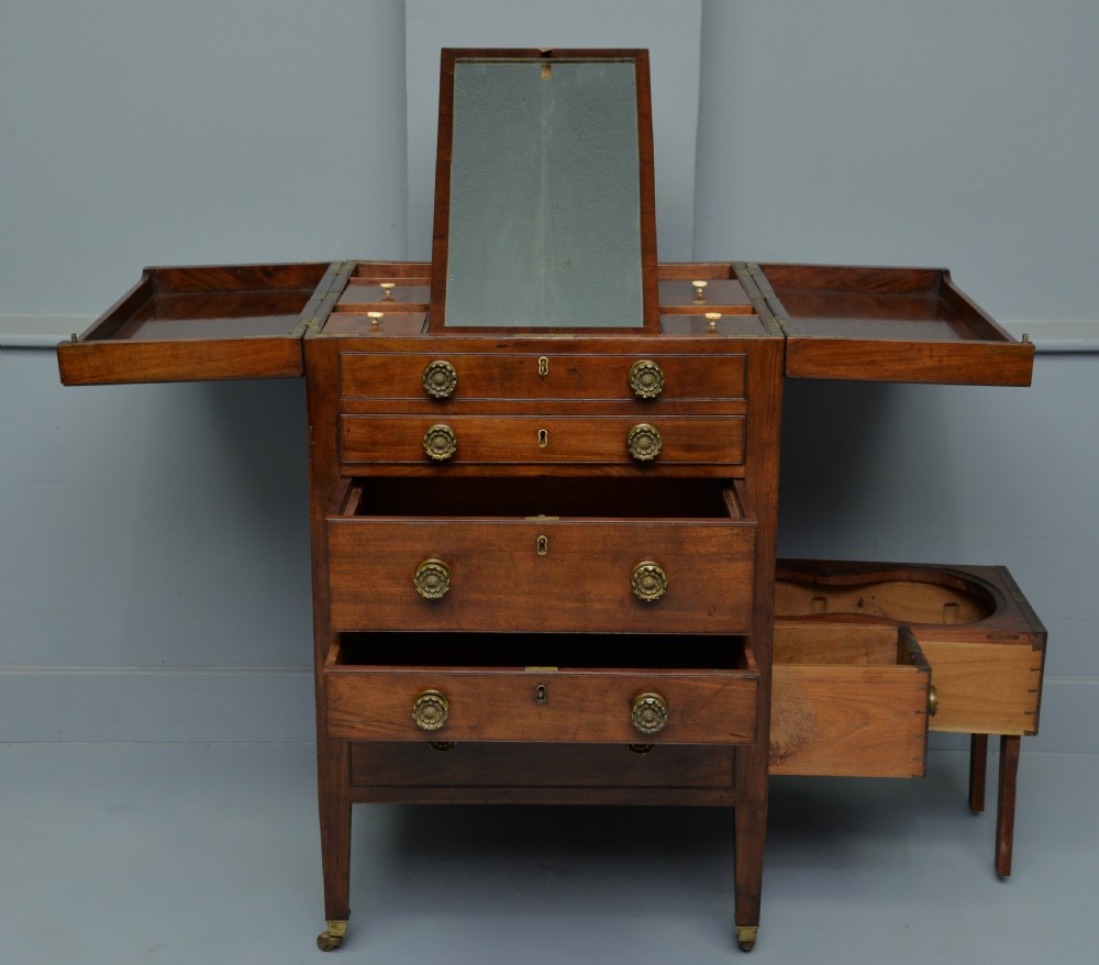 Unusual Georgian Mahogany Gentlemans Dressing Chest Secretaire View XII