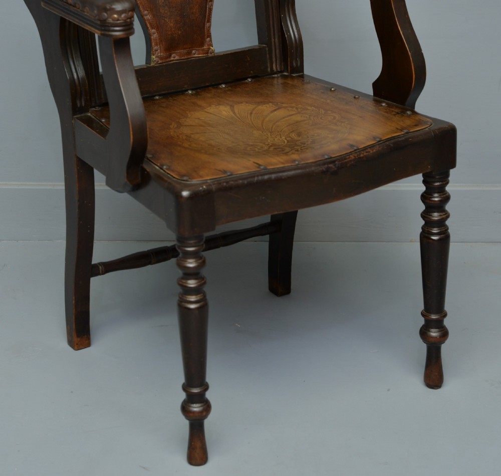Edwardian Adjustable Barbers Chair View V