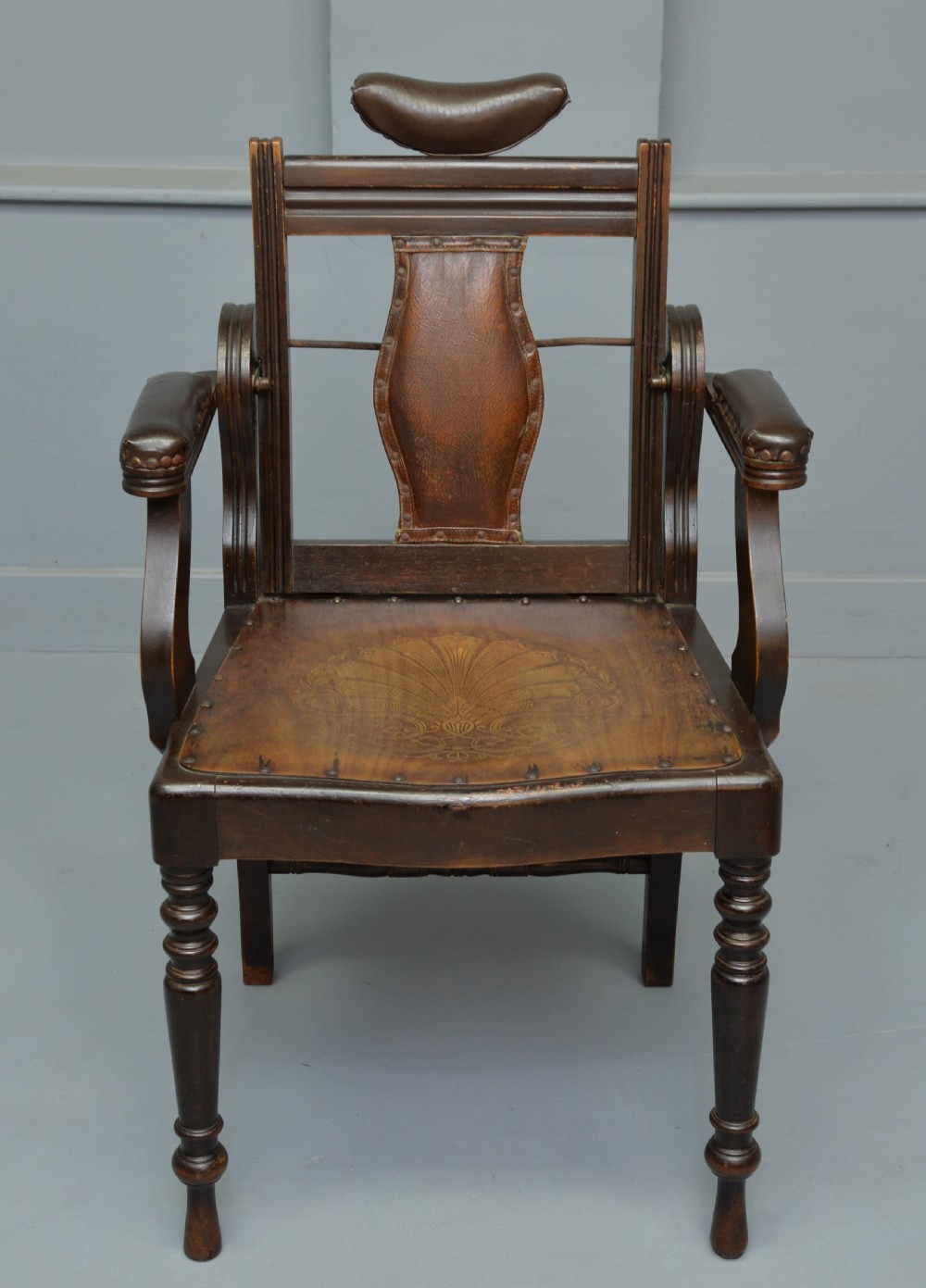 Edwardian Adjustable Barbers Chair View XII