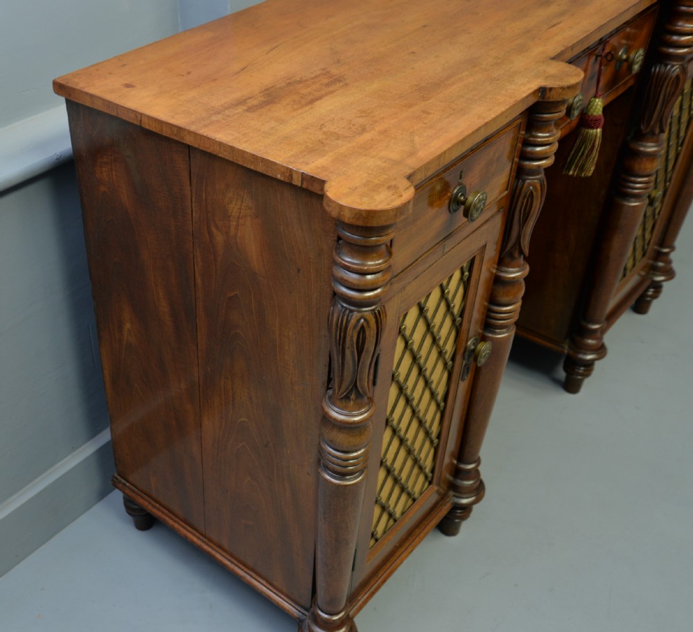 Elegant William IV Mahogany Sideboard View XI