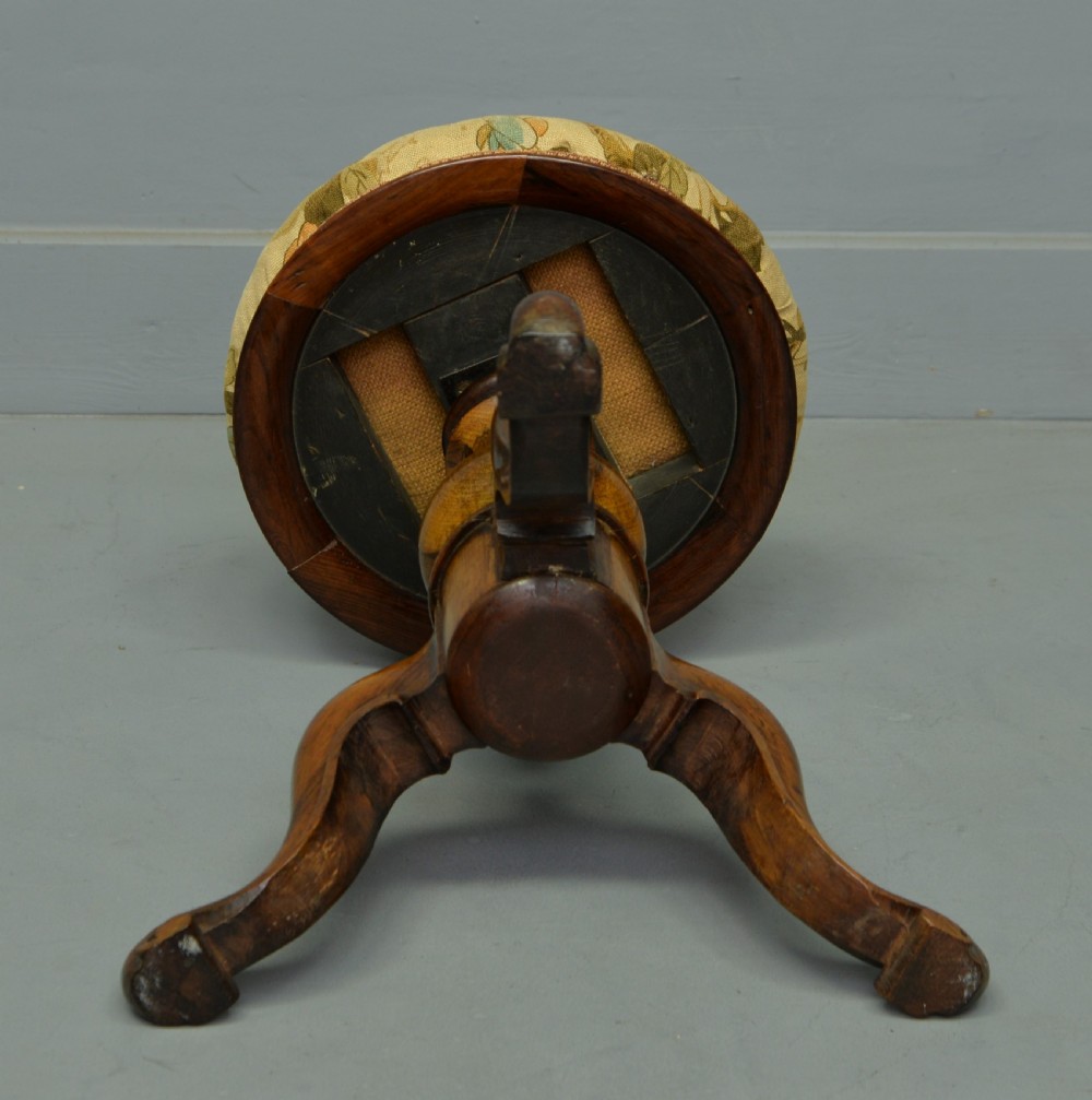 Pretty Victorian Rosewood Adjustable Piano Stool View V