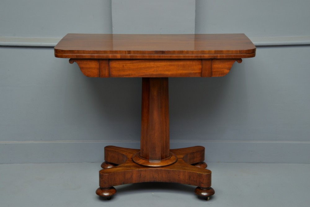 Elegant William IV Mahogany Games Table View III
