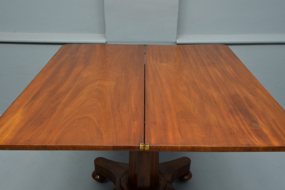 Elegant William IV Mahogany Games Table View VIII