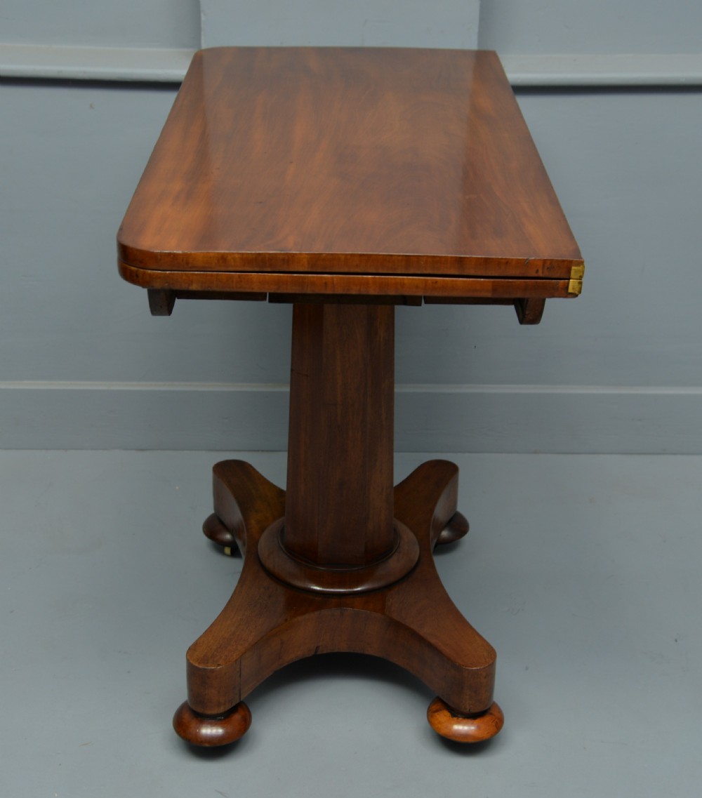 Elegant William IV Mahogany Games Table View XIV