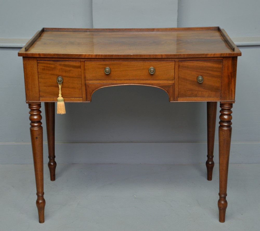 Pretty Regency Mahogany Writing Table