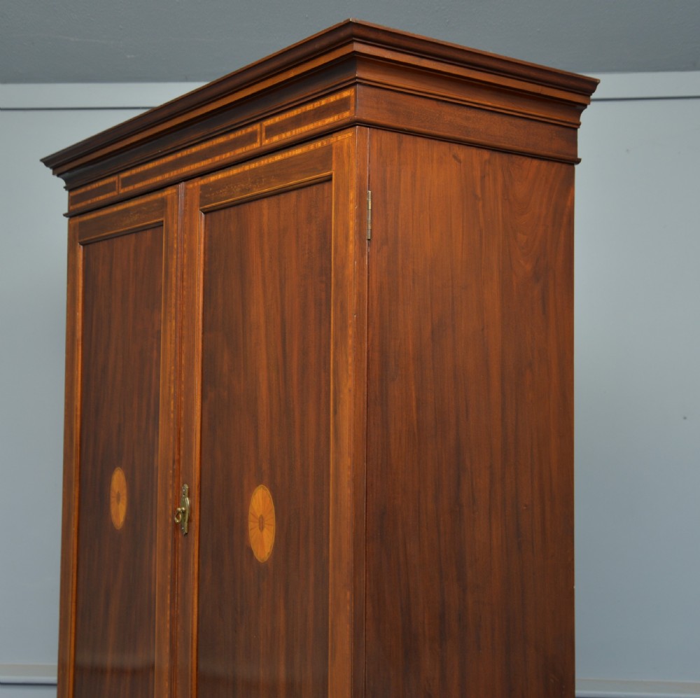 Elegant Edwardian Inlaid Mahogany Wardrobe View IX