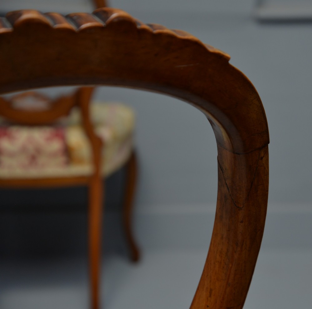 Pretty Pair Of Victorian Carved Walnut Side Chairs View X