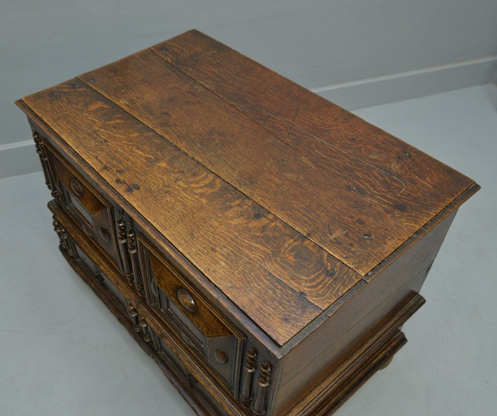 Charming 17th Century Small Oak Mule Chest View XII
