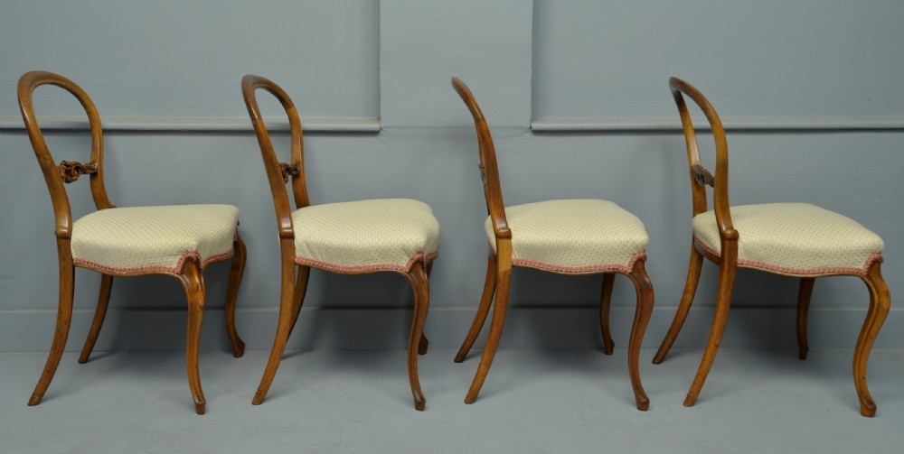 Victorian Set Of Four Walnut Balloon Back Dining Chairs John Taylor & Son View VIII