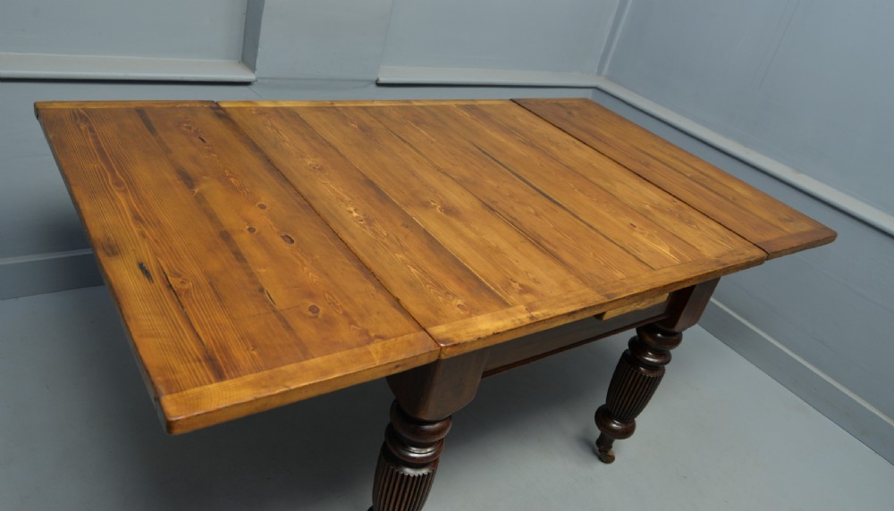 Victorian Mahogany & Pine Extending Dining Table Seats 8 View VII