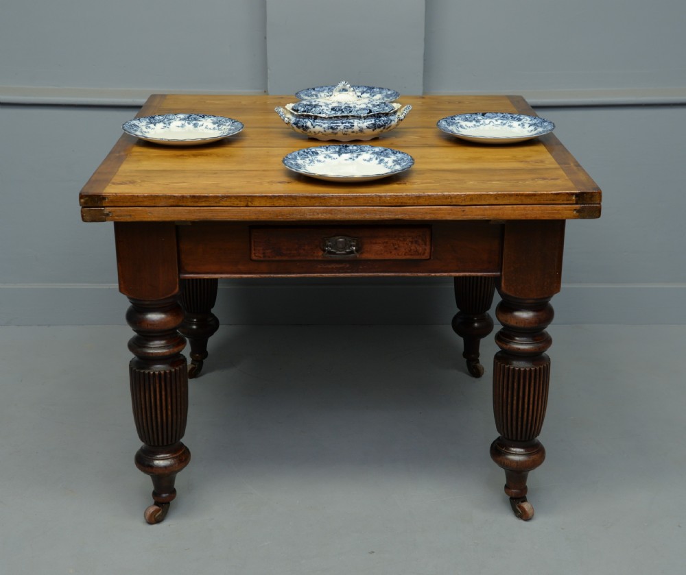 Victorian Mahogany & Pine Extending Dining Table Seats 8 View VIII