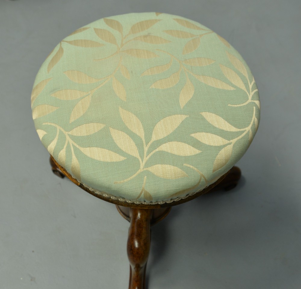 Pretty Victorian Walnut Adjustable Piano Stool View VII
