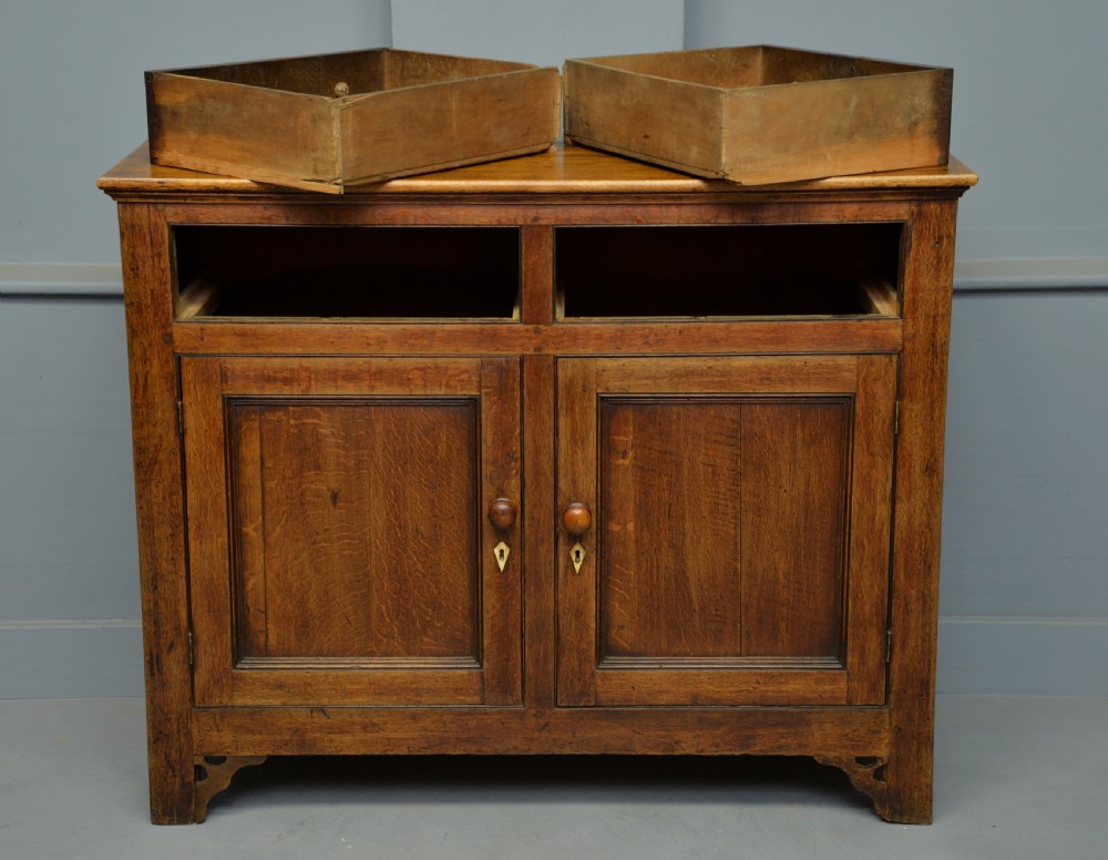 Georgian Oak Sideboard Dresser View IV
