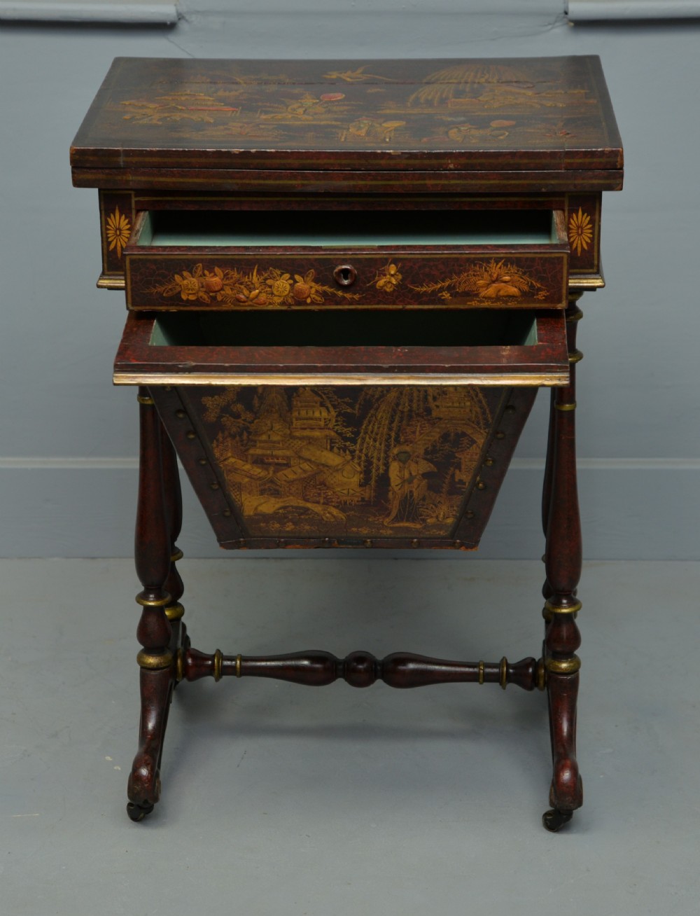 Early 19th Century Chinoiserie Red-Lacquered Games / Sewing Table View III