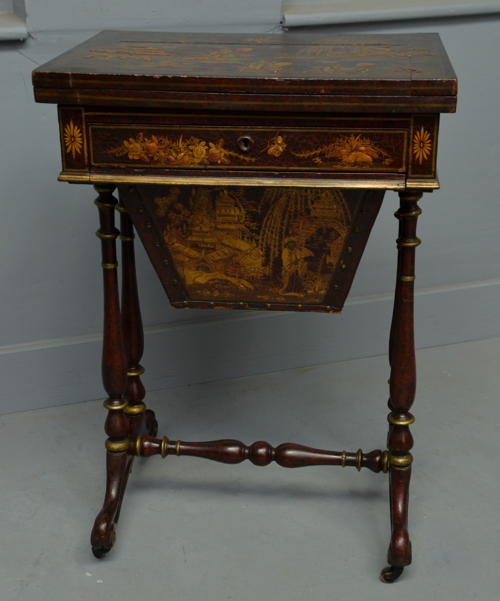 Early 19th Century Chinoiserie Red-Lacquered Games / Sewing Table View IX