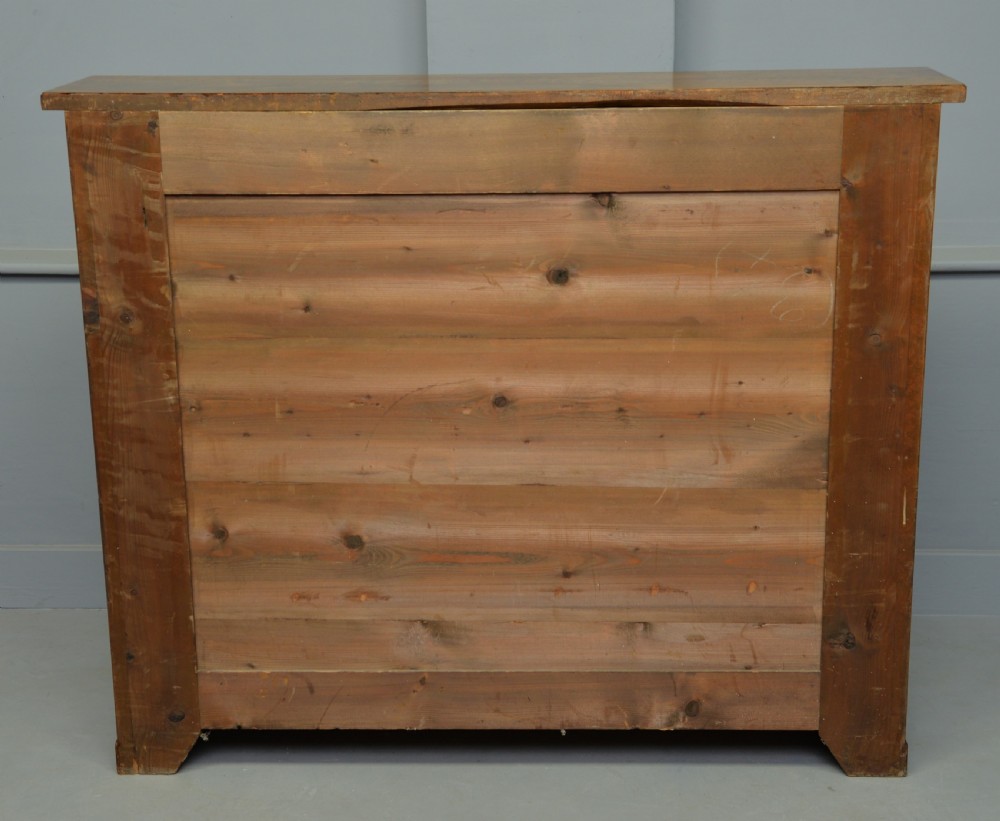 Victorian Walnut Open Adjustable Bookcase View V