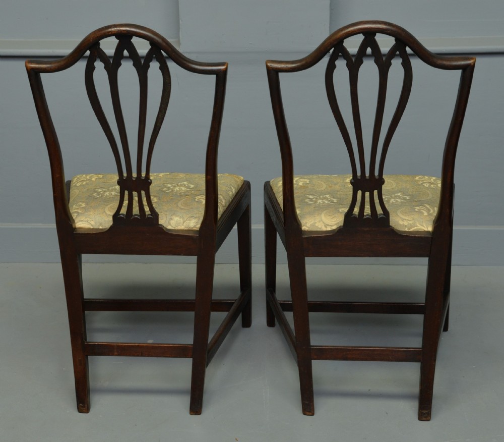 Pair Of Georgian Hepplewhite Shield-Back Mahogany Chairs View VI