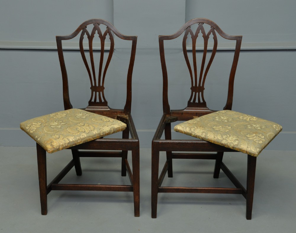 Pair Of Georgian Hepplewhite Shield-Back Mahogany Chairs View IX