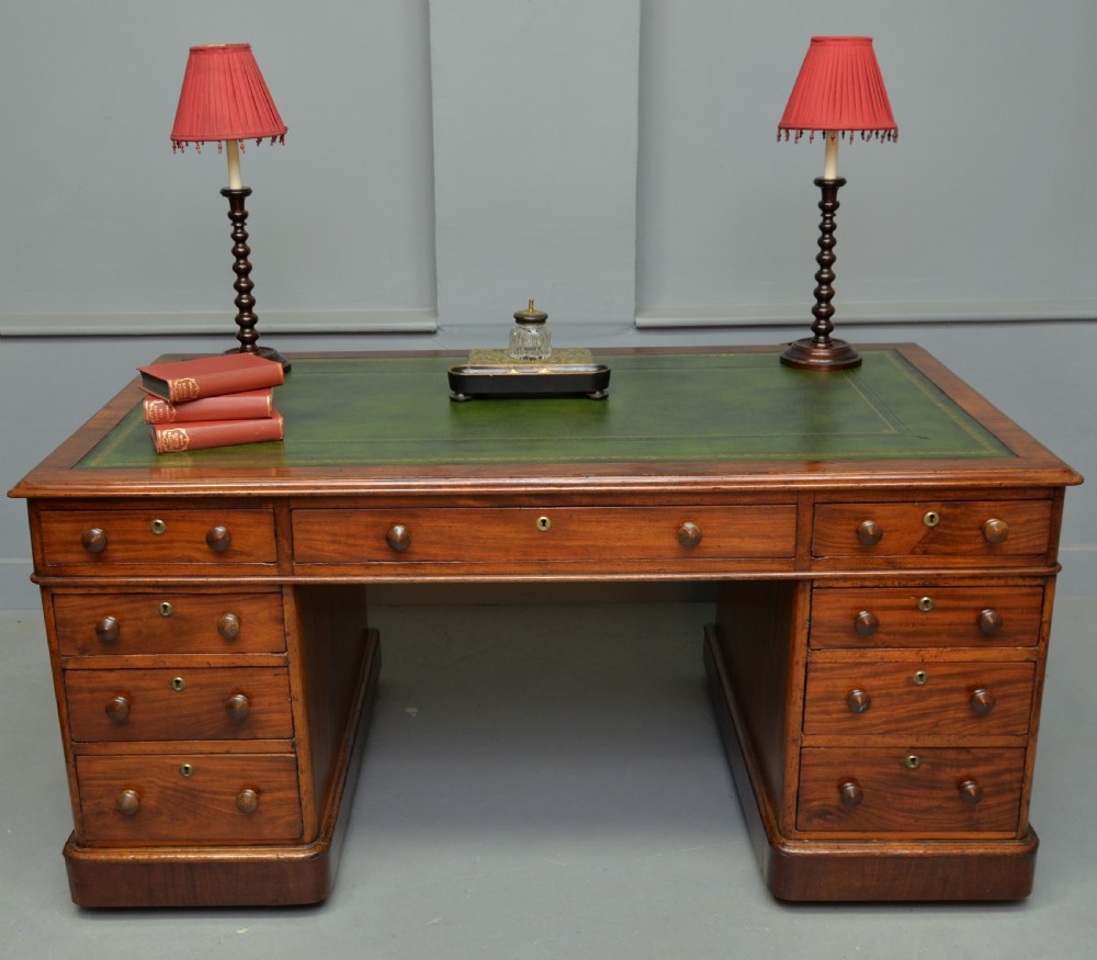 Victorian Mahogany Pedestal Desk View XVIII