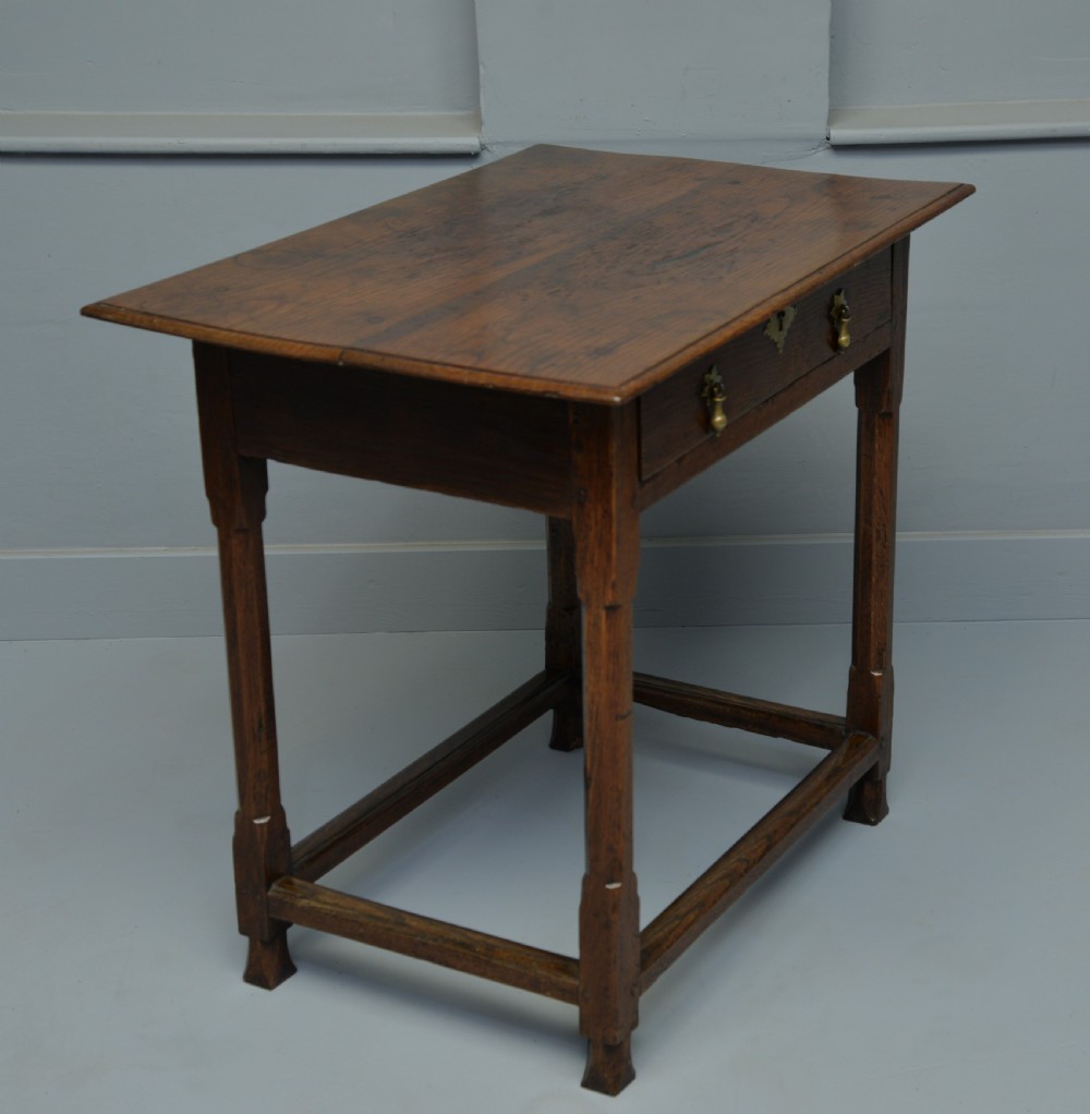 Early 18th Century Oak Side Table View VI