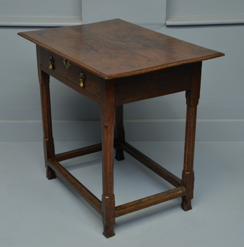 Early 18th Century Oak Side Table View VII