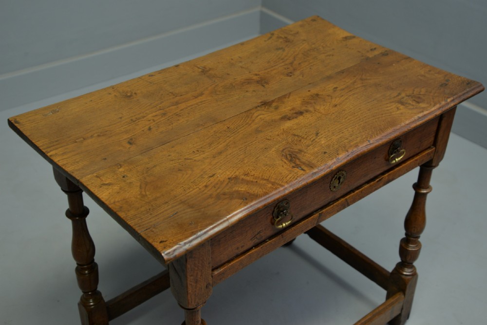 Early 18th Century Oak Side Table View VIII