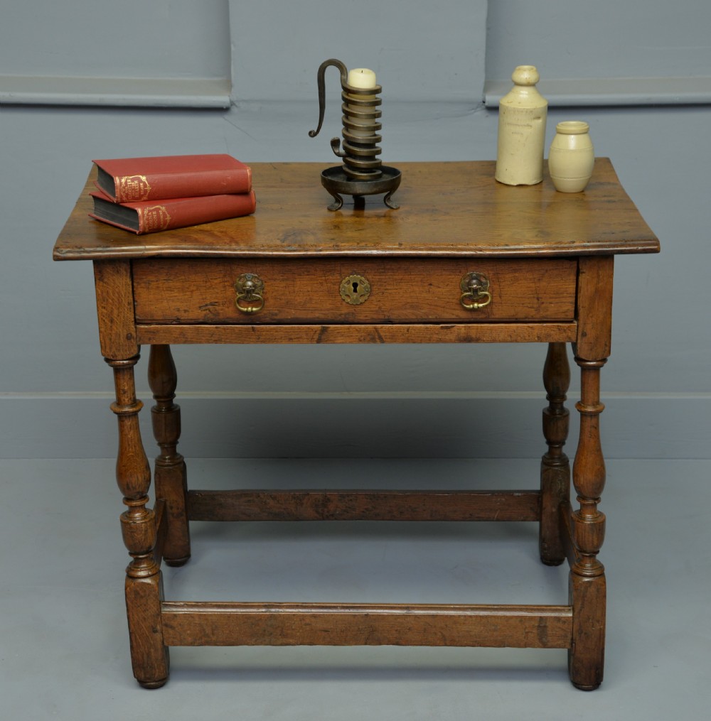 Early 18th Century Oak Side Table View IX