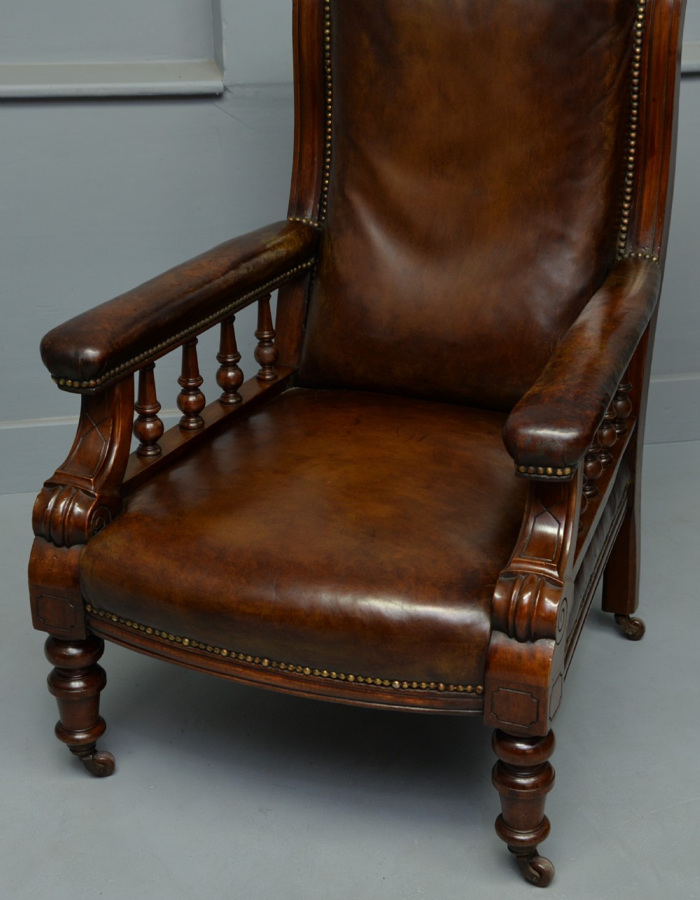 Handsome Victorian Leather & Mahogany Library Chair View VII