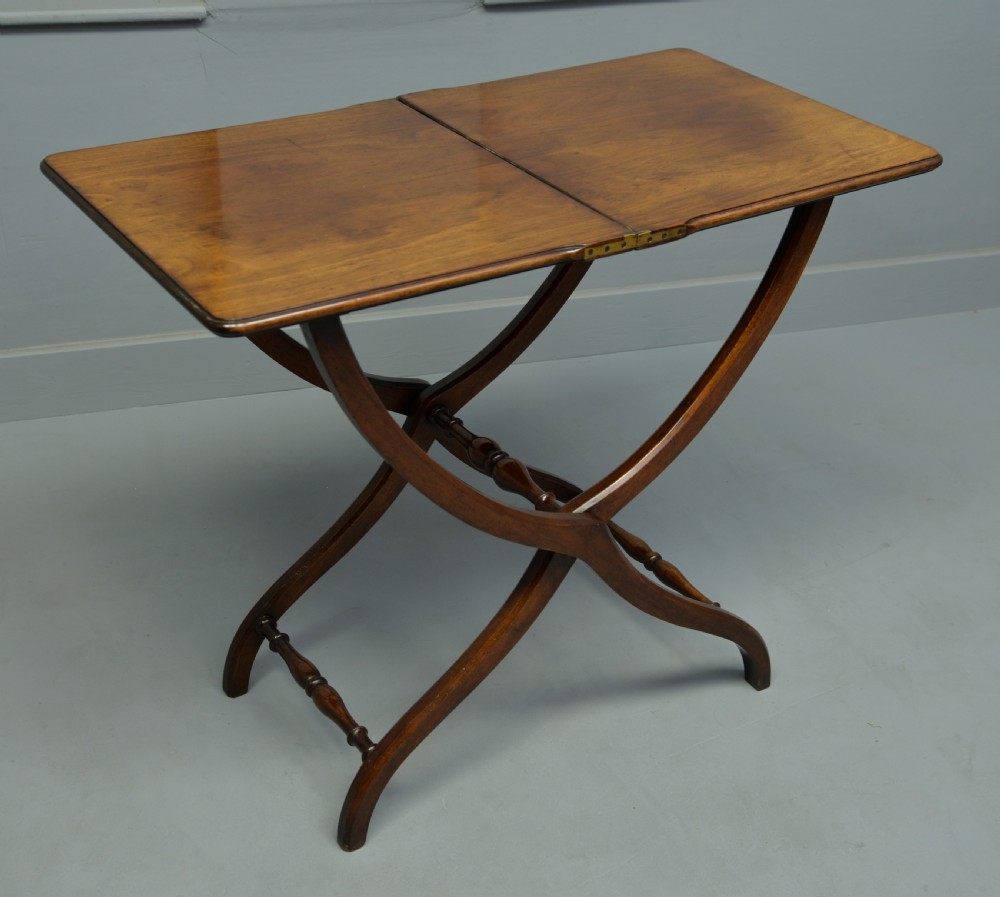Fine Early 19th C Mahogany Campaign Table View IX