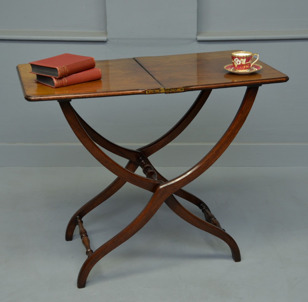 Fine Early 19th C Mahogany Campaign Table View XII