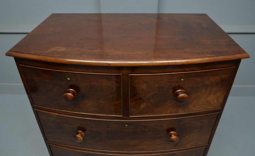Early Victorian Flame Mahogany Bow-Front Chest Of Drawers  View VI