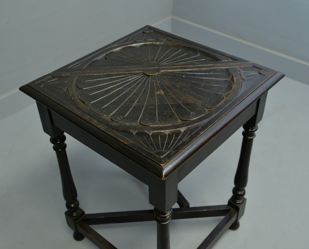 Charming Victorian Oak Gate-Leg Occasional Side-Table View XI