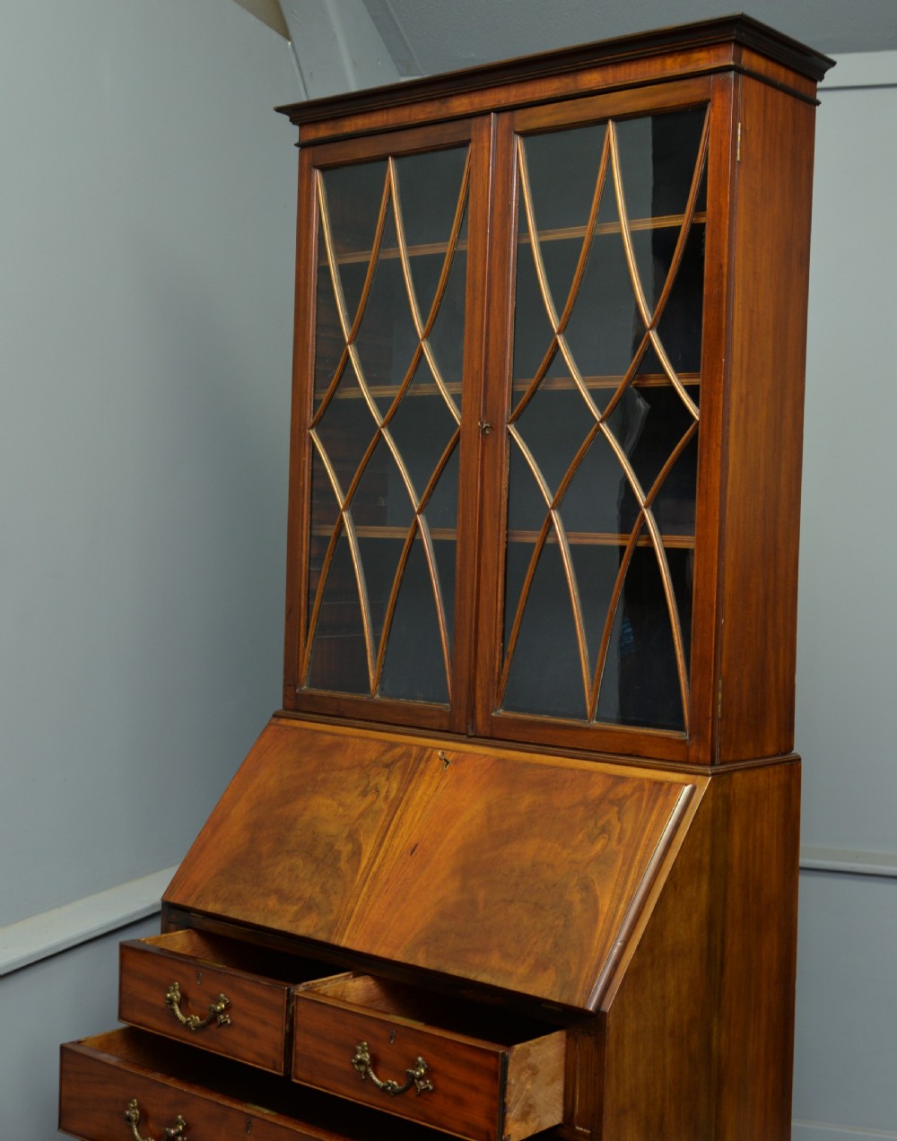 1920s Georgian Revival Mahogany Bureau Bookcase View XVI