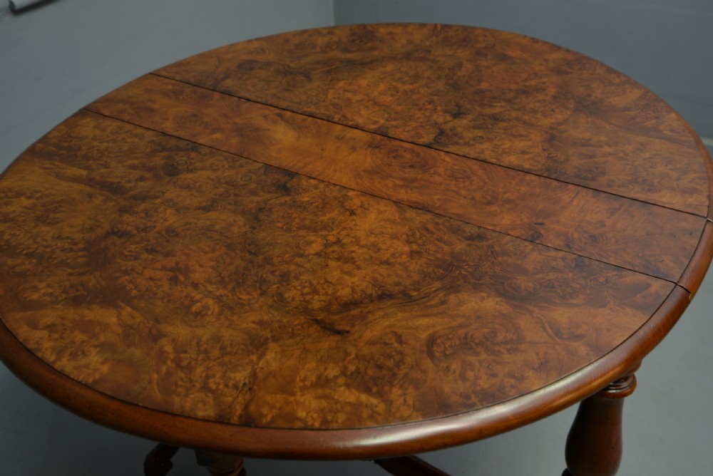 Victorian Burr-Walnut Sutherland / Drop-Leaf Table View V